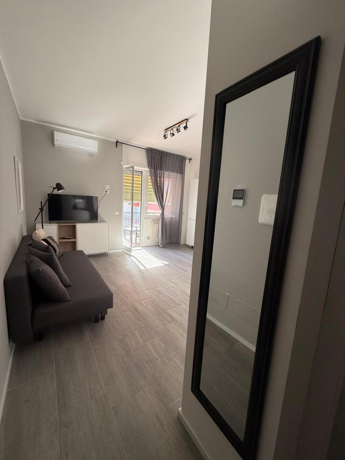 Tiburtina Flam Guest House Rome Exterior photo